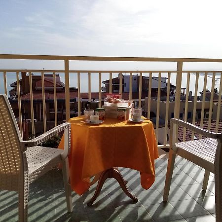 Domus Flavia Apartment Термоли Екстериор снимка